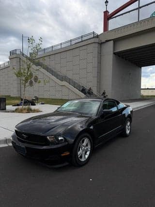 Ford 2011 Mustang